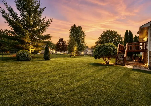 2nd image of 4176 Thornhill Dr, Crown Point, IN 46307 | MLS# 842511