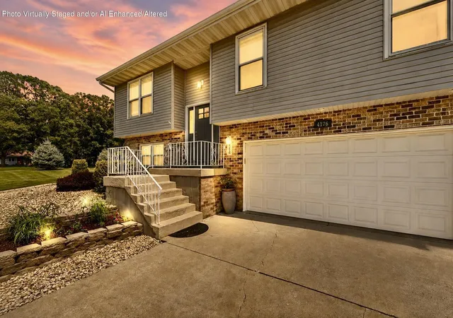 3rd image of 4176 Thornhill Dr, Crown Point, IN 46307 | MLS# 842511