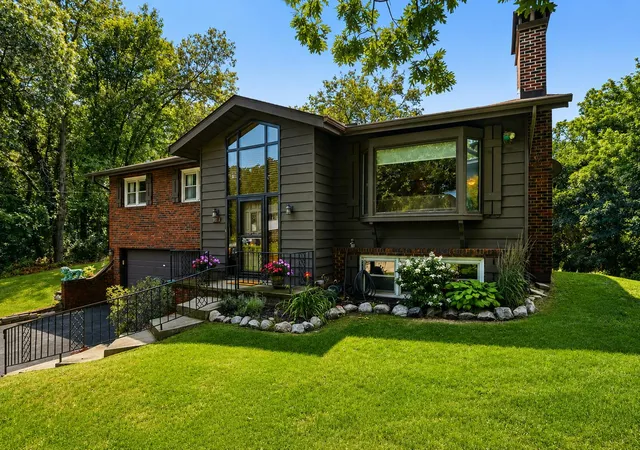 1st image of 23 Deer Trl, Portage, IN 46368 | MLS# 842556