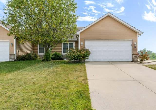 image of 1755 E 105th Ave, Crown Point, IN 46307 | MLS# 842499