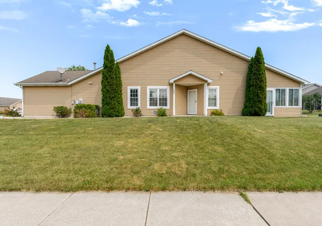 image of 1755 E 105th Ave, Crown Point, IN 46307 | MLS# 842499