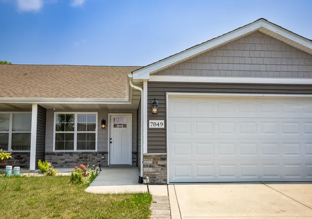 2nd image of 7849 Wright St, Merrillville, IN 46410 | MLS# 842487