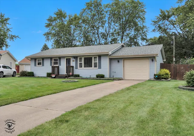 2nd image of 7713 Wallace St, Merrillville, IN 46410 | MLS# 842492
