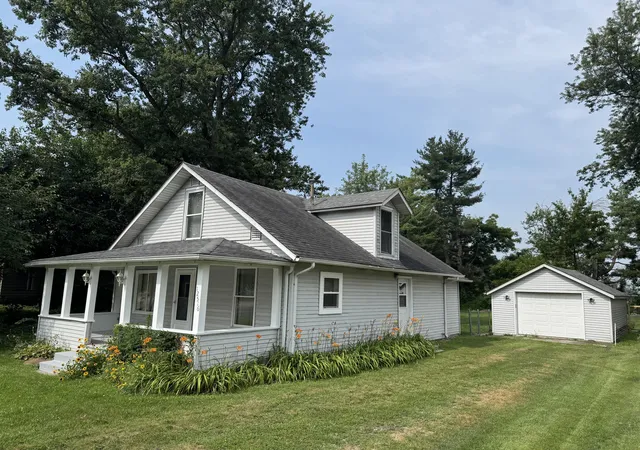 1st image of 12516 N 400 E, Wheatfield, IN 46392 | MLS# 842786