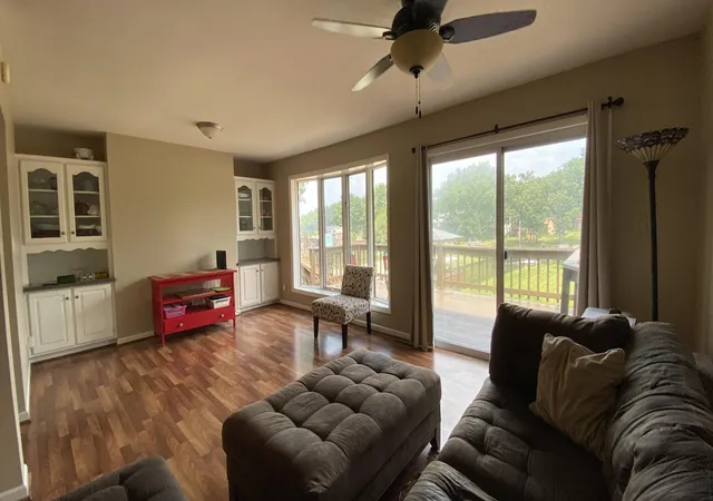 4th image of 2169 Green Valley Dr, Crown Point, IN 46307 | MLS# 842613