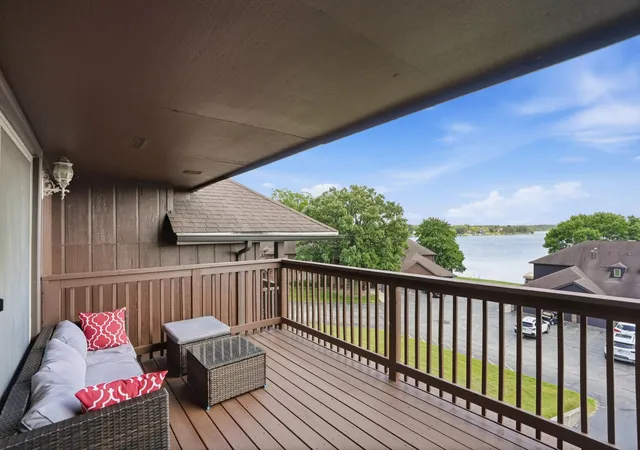 5th image of 2529 E Lakeshore Dr #A-47, Crown Point, IN 46307 | MLS# 842943