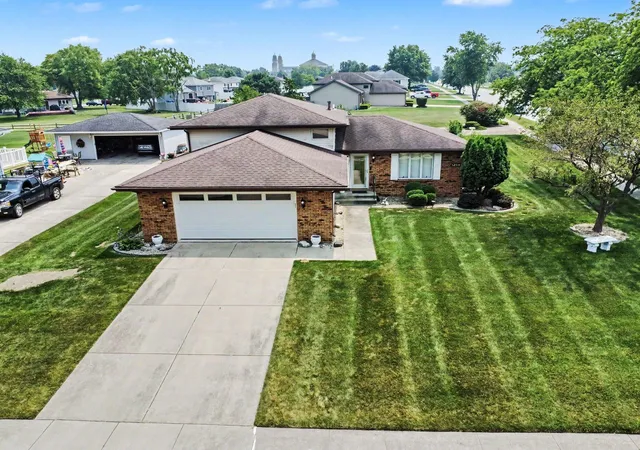 Photo 3 of Single family home for sale at 12043 W 103rd Court, Saint John, IN 46373 | MLS# 842515 | Listing updated on 2026-10-07