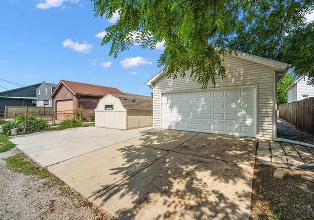 27th image of 405 N Grant St, Crown Point, IN 46307 | MLS# 842919