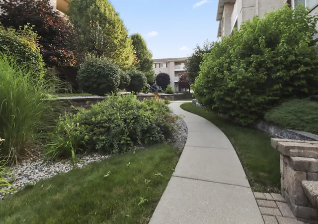 Photo 3 of Sale Pending at 2021 W 75th Place #25, Merrillville, IN 46410 | MLS# 842536 | Listing updated on 2026-08-26