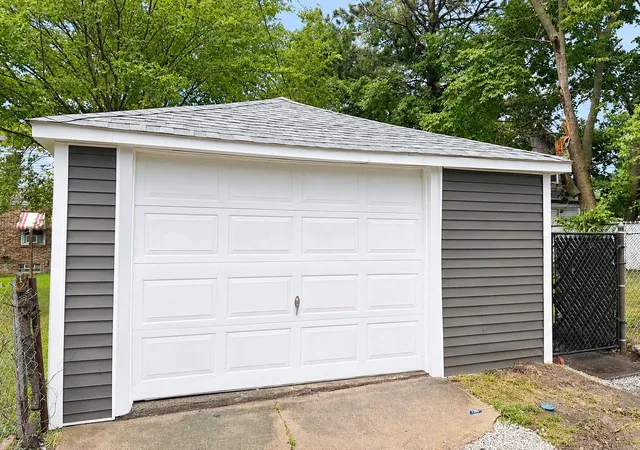 16th image of 4368 Delaware St, Gary, IN 46409 | MLS# 843093