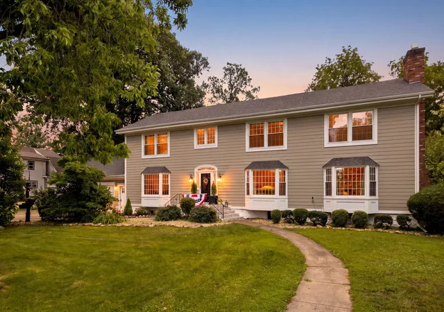 1st image of 703 W Milroy Ave, Rensselaer, IN 47978 | MLS# 842901