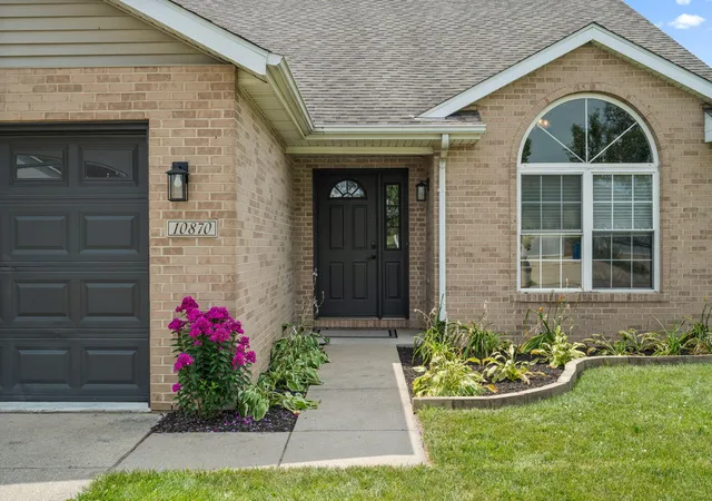 2nd image of 10870 Park St, Crown Point, IN 46307 | MLS# 842558