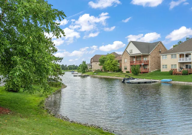 43rd image of 8090 Tuckaway Ct, Crown Point, IN 46307 | MLS# 842667