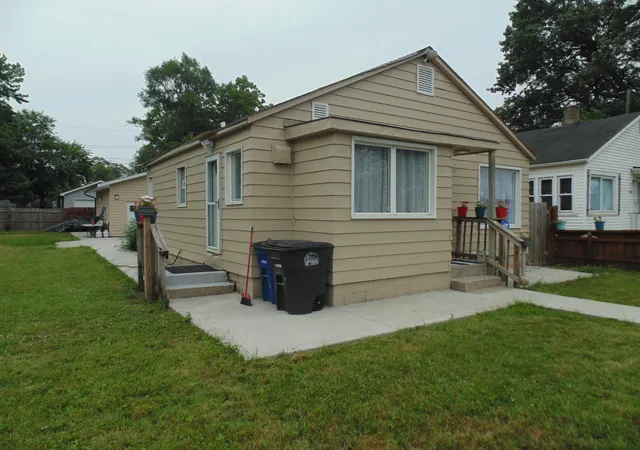 2nd image of 3653 Iowa St, Lake Station, IN 46405 | MLS# 842591