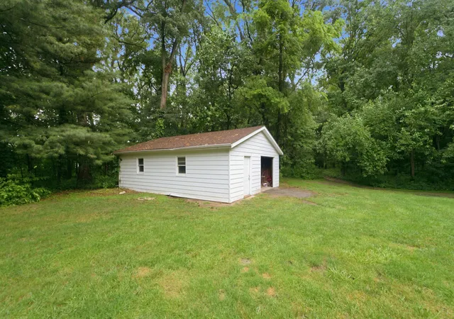 3rd image of 419 E 100 S, Valparaiso, IN 46383 | MLS# 842594