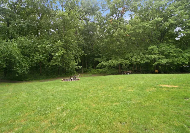 4th image of 419 E 100 S, Valparaiso, IN 46383 | MLS# 842594