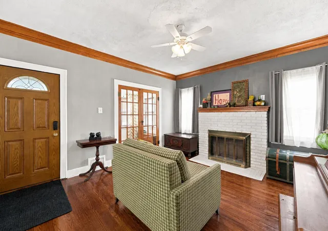 Photo 4 of Single family home for sale at 3541 Ridge Rd, Highland, IN 46322 | MLS# 842575 | Listing updated on 2026-09-21
