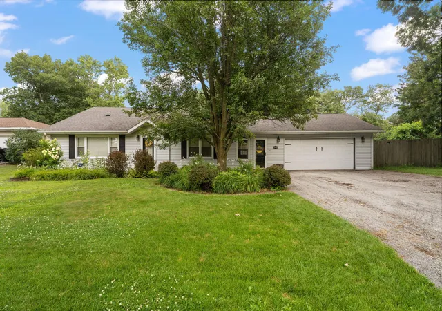 1st image of 11119 Durbin St, Crown Point, IN 46307 | MLS# 842578