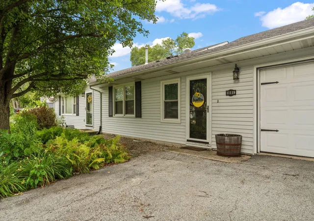 2nd image of 11119 Durbin St, Crown Point, IN 46307 | MLS# 842578