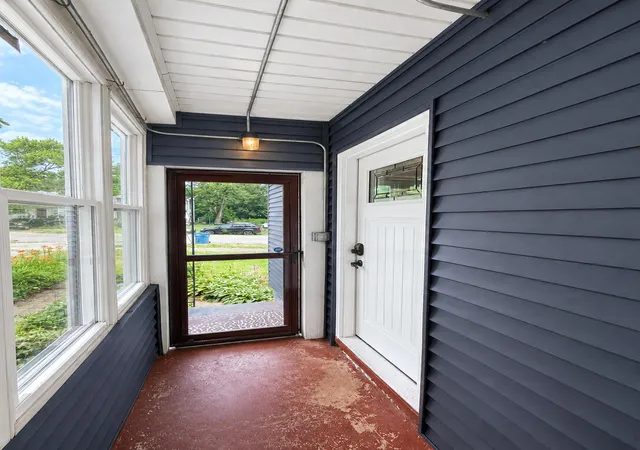 3rd image of 6101 E 6Th Pl, Gary, IN 46403 | MLS# 842708
