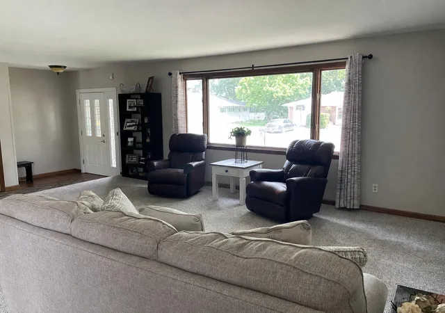 Photo 3 of Single family home for sale at 2134 W 3rd Place, Hobart, IN 46342 | MLS# 842691 | Listing updated on 2026-09-05