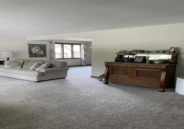 Photo 4 of Single family home for sale at 2134 W 3rd Place, Hobart, IN 46342 | MLS# 842691 | Listing updated on 2026-09-05