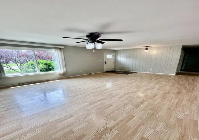 4th image of 610 Fox Point Dr, Chesterton, IN 46304 | MLS# 842952