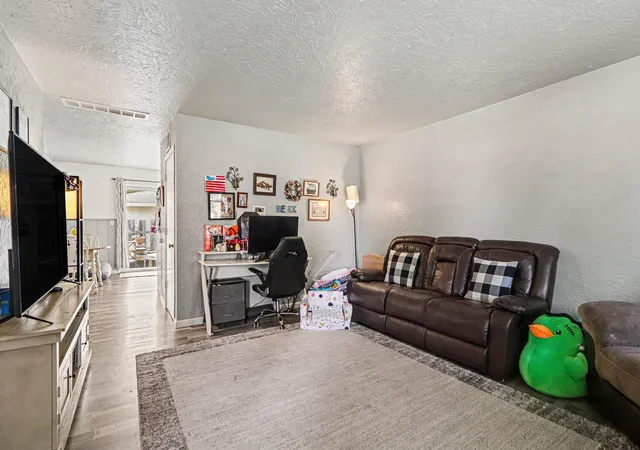 4th image of 5345-47 Rose Ave, Portage, IN 46368 | MLS# 842615