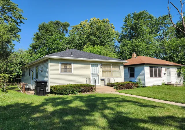 4th image of 1332 Morton St, Gary, IN 46404 | MLS# 842637