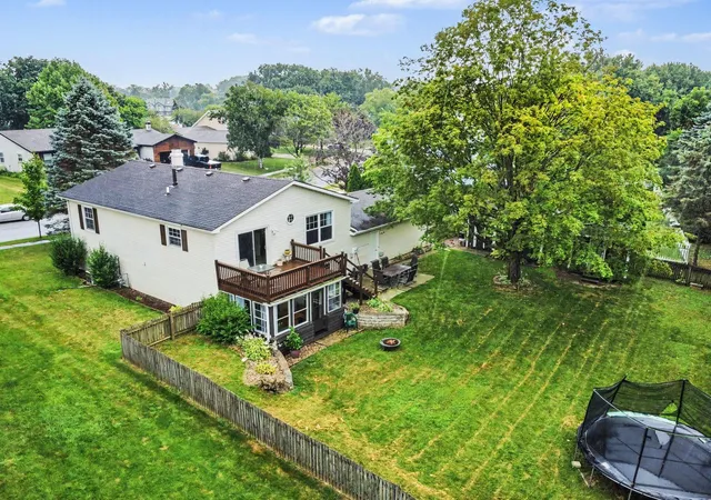 29th image of 3707 Oak Grove Dr, Valparaiso, IN 46383 | MLS# 842669