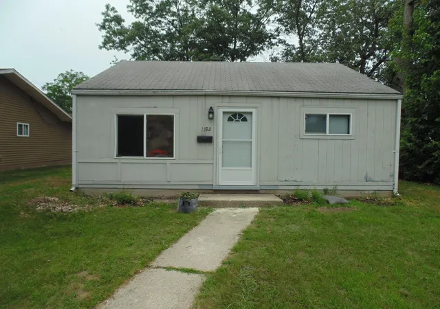 1st image of 3192 Pulaski St, Hobart, IN 46342 | MLS# 842678