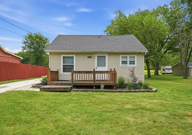 1st image of 6611 W 141st Ave, Cedar Lake, IN 46303 | MLS# 843170