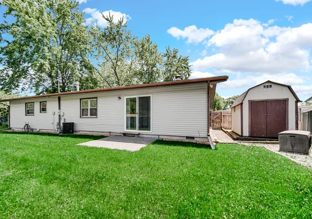 Photo 2 of Sale Pending at 369 Riviera Cir, Valparaiso, IN 46385 | MLS# 842830 | Listing updated on 2026-09-13