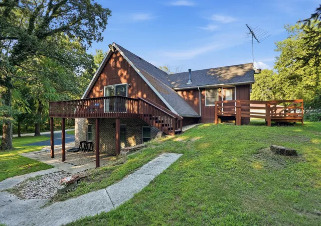 1st image of 10269 N Us Hwy 231, Wheatfield, IN 46392 | MLS# 842924