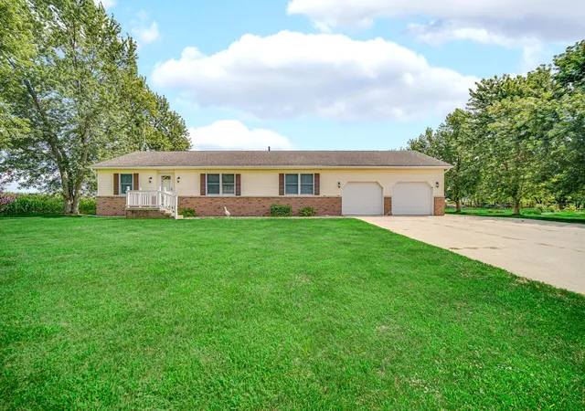 1st image of 500 E 400 S, Valparaiso, IN 46383 | MLS# 842940