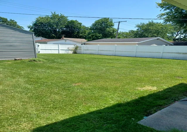 12th image of 329 N Virginia St, Hobart, IN 46342 | MLS# 842639