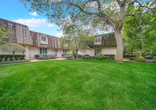1st image of 1330 Camellia Dr, Munster, IN 46321 | MLS# 842643