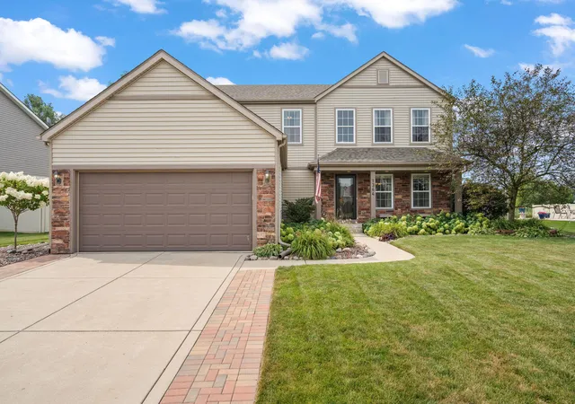 Photo 2 of Sale Pending at 1344 Flagstone Dr, Dyer, IN 46311 | MLS# 842916 | Listing updated on 2026-07-27