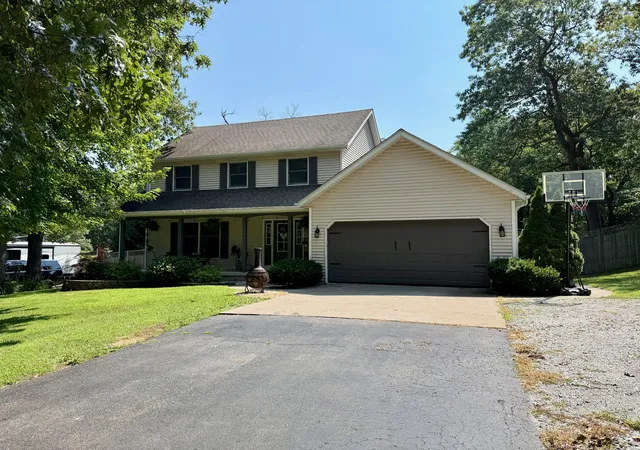 1st image of 10673 Potomac Dr, De Motte, IN 46310 | MLS# 842641