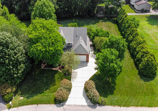 5th image of 271 Burdick Pl, Chesterton, IN 46304 | MLS# 842751
