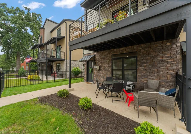 3rd image of 153 Morgan Blvd #1, Valparaiso, IN 46383 | MLS# 842653