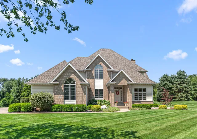 1st image of 592 Shatz Dr N, Valparaiso, IN 46385 | MLS# 843444