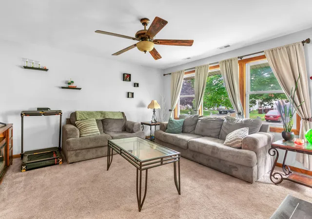3rd image of 789 Eagle Creek Rd, Valparaiso, IN 46385 | MLS# 842650