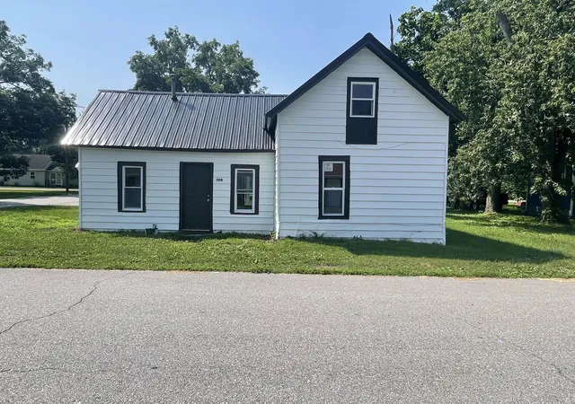 Photo 1 of Sale Pending at 308 E John St, Knox, IN 46534 | MLS# 842663 | Listing updated on 2026-09-04
