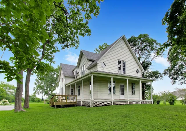 1st image of 597 N 450 W, Valparaiso, IN 46385 | MLS# 842712