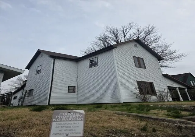 Photo 2 of Multi family home for sale at 204 W 20th Street, Marion, IN 46953 | MLS# 842685 | Listing updated on 2026-07-22