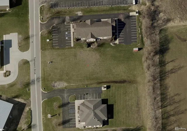 2nd image of 961 Transport Dr, Valparaiso, IN 46383 | MLS# 842684