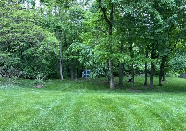 3rd image of 685 Slalom Ln, Valparaiso, IN 46383 | MLS# 842954