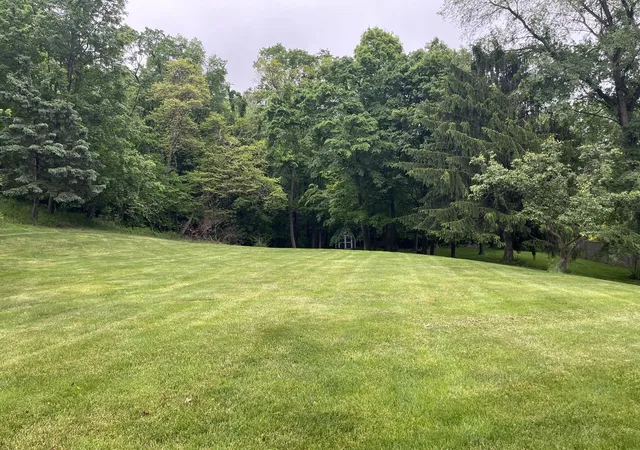 4th image of 685 Slalom Ln, Valparaiso, IN 46383 | MLS# 842954