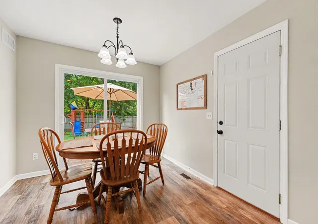 5th image of 617 Seminole Dr, Lowell, IN 46356 | MLS# 842766